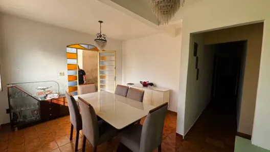 Casa com 4 Quartos à venda, 146m² no Arvoredo, Contagem