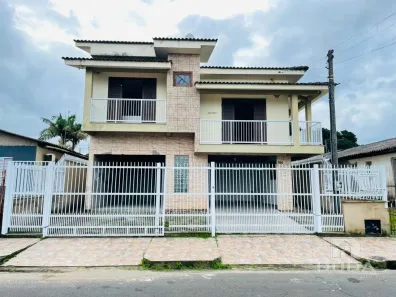 Casa com 3 Quartos à venda, 202m² no Santa Luzia, Criciúma