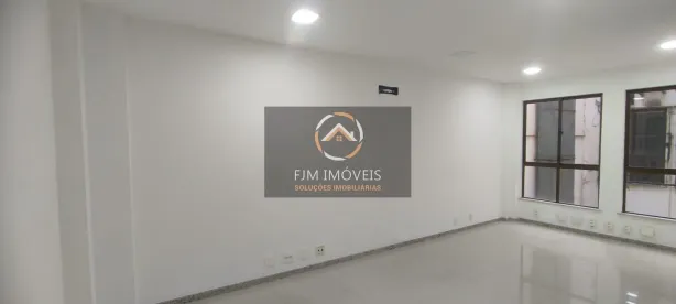Sala Comercial à venda, 25m² no Centro, Niterói