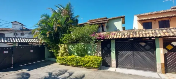 Casa com 2 Quartos à venda, 110m² no Extensão do Bosque, Rio das Ostras
