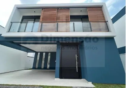 Casa com 3 Quartos à venda, 180m² no Rio Tavares, Florianópolis