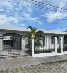 Casa com 3 Quartos à venda, 140m² no Trindade, Florianópolis