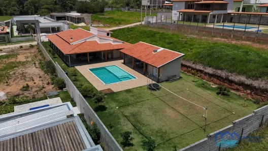 Fazenda/Sítio com 3 Quartos à venda, 1000m² no , Mairinque