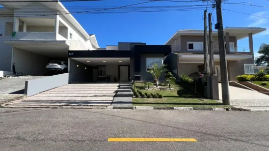Casa de Condomínio com 3 Quartos para alugar, 235m² no Loteamento Villa Branca, Jacareí