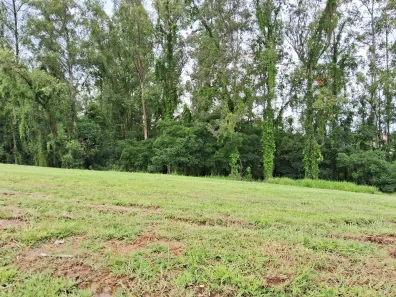 Lote/Terreno à venda, 450m² no Condomínio Ninho Verde, Porangaba