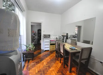 Apartamento com 2 Quartos à venda, 79m² no Centro Histórico, Porto Alegre
