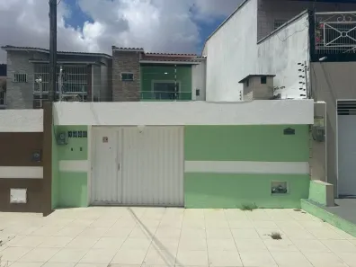 Casa com 4 Quartos à venda, 135m² no Itaperi, Fortaleza