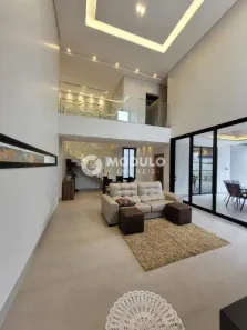 Casa de Condomínio com 4 Quartos para alugar, 260m² no Shopping Park, Uberlândia
