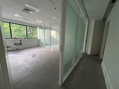 Sala Comercial para alugar, 283m² no Vila Olímpia, São Paulo