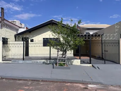 Casa com 3 Quartos para alugar, 164m² no Núcleo Residencial Presidente Geisel, Bauru