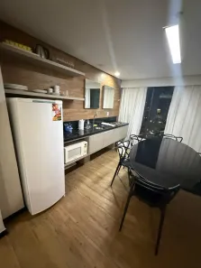 Apartamento com 2 Quartos para alugar, 71m² no Boa Viagem, Recife