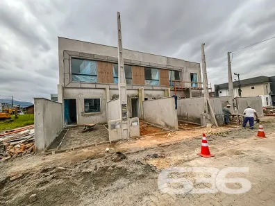 Sobrado com 2 Quartos à venda, 57m² no Vila Nova, Joinville