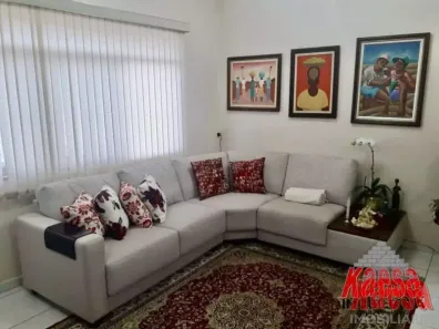 Sobrado com 5 Quartos à venda, 315m² no Centro, Atibaia