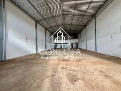 Galpão/Depósito/Armazém para alugar, 405m² no Marta Helena, Uberlândia