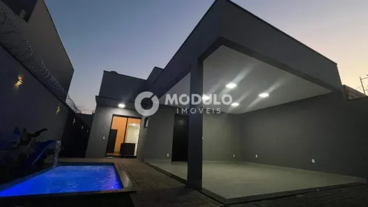 Casa com 3 Quartos à venda, 150m² no Aclimação, Uberlândia