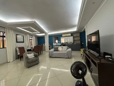 Casa com 3 Quartos à venda, 208m² no Ponta da Praia, Santos