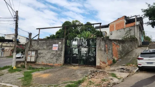 Galpão/Depósito/Armazém à venda, 600m² no Vila Caetano Madeira, Duque de Caxias