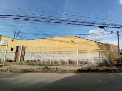 Casa com 2 Quartos à venda, 49m² no Santos Dumont, Maceió