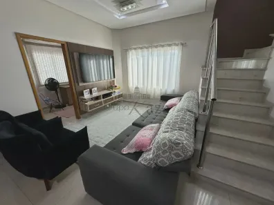 Sobrado com 3 Quartos à venda, 197m² no Jardim Crystal Park, Jacareí