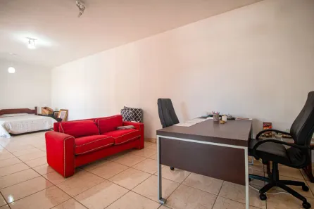 Ponto Comercial para alugar, 300m² no Jardim Peri Peri, São Paulo