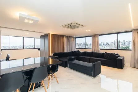 Apartamento com 3 Quartos à venda, 130m² no Petrópolis, Porto Alegre