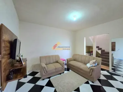 Casa com 3 Quartos à venda, 220m² no Floresta, Divinópolis