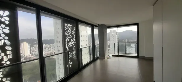 Apartamento com 4 Quartos para alugar, 249m² no Pioneiros, Balneário Camboriú