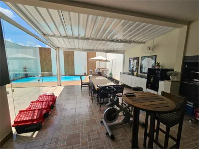 Casa de Condomínio com 4 Quartos à venda, 160m² no Vila Odim Antão, Sorocaba