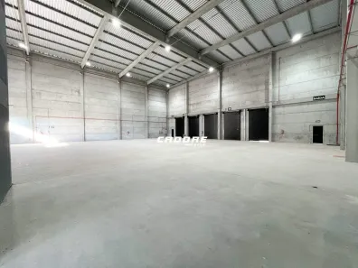 Galpão/Depósito/Armazém para alugar, 895m² no Volta Grande, Navegantes