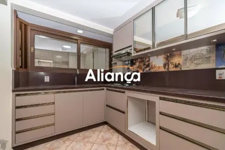 Casa de Condomínio com 3 Quartos para alugar, 150m² no Cavalhada, Porto Alegre