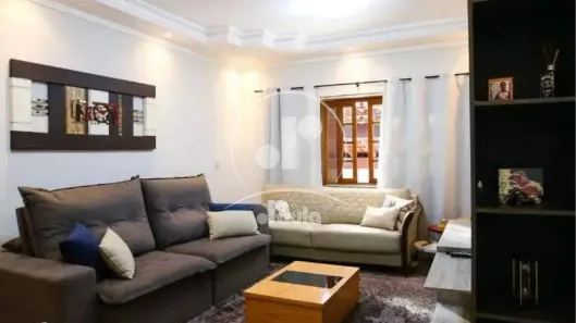 Sobrado com 3 Quartos à venda, 180m² no Vila Scarpelli, Santo André