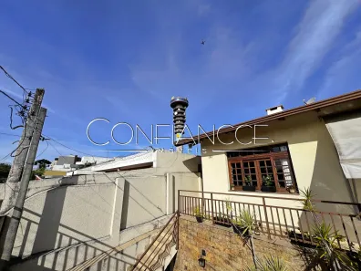 Casa com 4 Quartos à venda, 242m² no Mercês, Curitiba