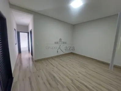 Sobrado com 5 Quartos à venda, 800m² no Loteamento Villa Branca, Jacareí