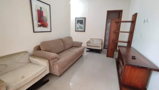 Casa com 2 Quartos para alugar, 100m² no Centro, Jacareí