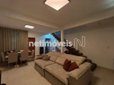 Casa com 3 Quartos à venda, 80m² no Sapucaias III, Contagem