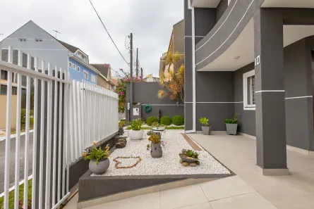 Sobrado com 4 Quartos à venda, 205m² no Atuba, Curitiba