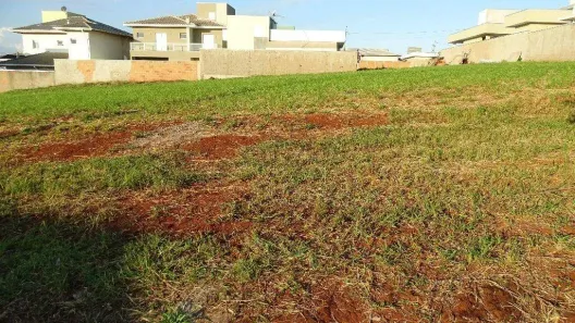 Lote/Terreno à venda, 390m² no Parque Brasil 500, Paulínia