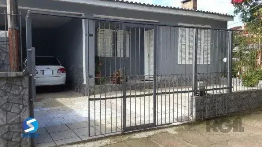 Casa com 3 Quartos à venda, 245m² no Espírito Santo, Porto Alegre