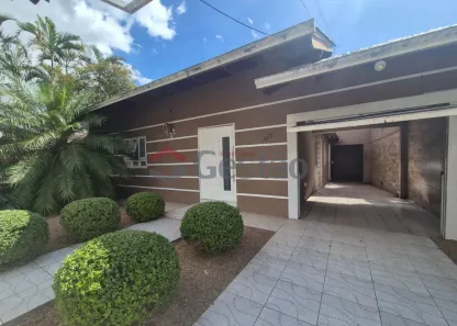 Sobrado com 5 Quartos para alugar, 300m² no Nossa Senhora das Graças, Canoas