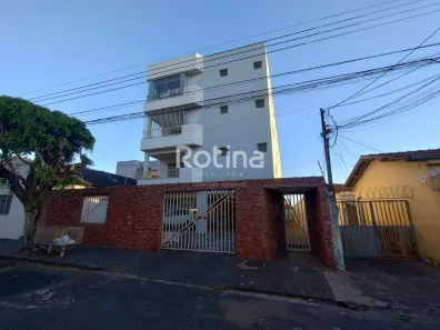 Apartamento com 3 Quartos para alugar, 120m² no Nossa Senhora Aparecida, Uberlândia