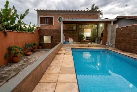 Sobrado com 4 Quartos à venda, 199m² no Praia das Palmeiras, Caraguatatuba