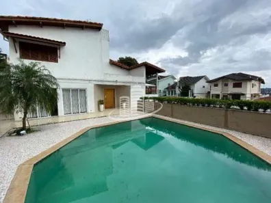 Sobrado com 3 Quartos à venda, 506m² no Jardim Virginia Bianca, São Paulo