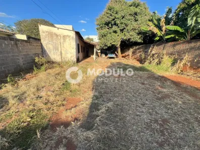 Lote/Terreno à venda, 360m² no Santa Mônica, Uberlândia