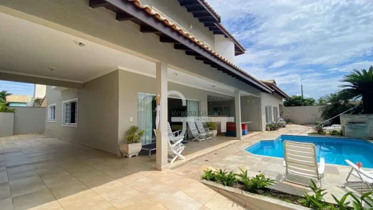 Casa com 4 Quartos à venda, 376m² no Bal Stella Maris, Peruíbe