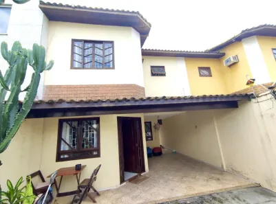 Casa com 3 Quartos à venda, 129m² no Riviera Fluminense, Macaé