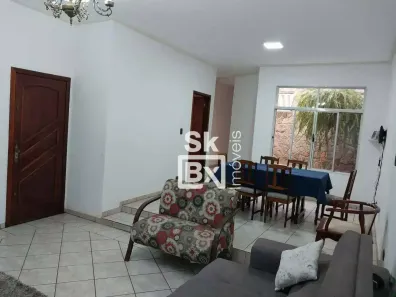 Casa com 3 Quartos à venda, 180m² no Jardim Patrícia, Uberlândia