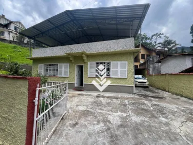Casa com 2 Quartos para alugar, 120m² no Ponte da Saudade, Nova Friburgo
