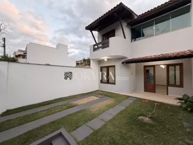 Casa com 3 Quartos para alugar, 150m² no São Marcos, Macaé