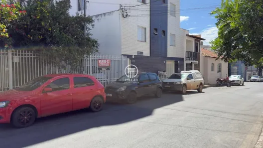 Lote/Terreno à venda, 250m² no Centro, Montes Claros