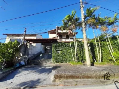 Casa com 4 Quartos para alugar, 453m² no Maria Paula, Niterói